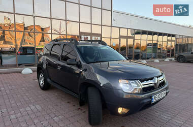 Внедорожник / Кроссовер Renault Duster 2017 в 