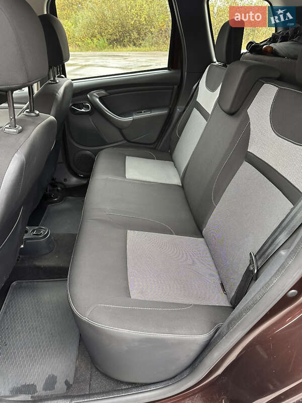 Позашляховик / Кросовер Renault Duster 2016 в Долині фото 31 Позашляховик / Кросовер Renault Duster 2016 в Долині