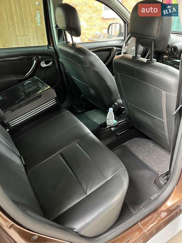 Позашляховик / Кросовер Renault Duster 2011 в Вінниці