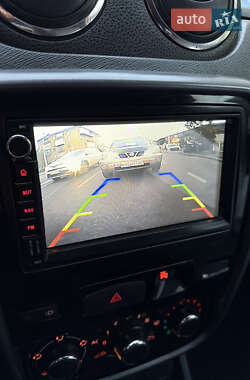 Внедорожник / Кроссовер Renault Duster 2013 в 