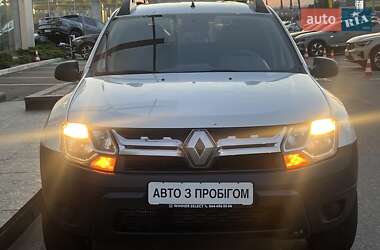 Позашляховик / Кросовер Renault Duster 2016 в  фото 2 Позашляховик / Кросовер Renault Duster 2016 в
