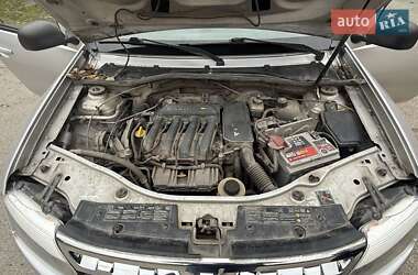 Внедорожник / Кроссовер Renault Duster 2010 в 