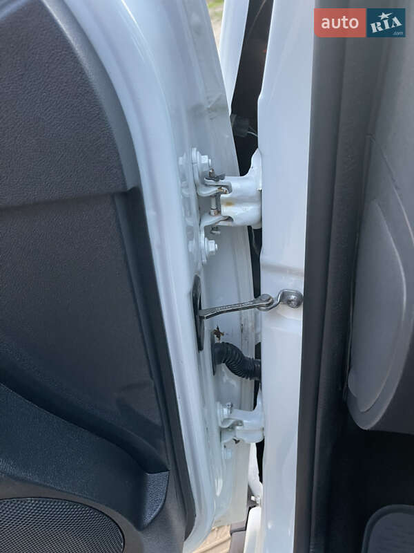 Внедорожник / Кроссовер Renault Duster 2017 в Запорожье фото 30 Внедорожник / Кроссовер Renault Duster 2017 в Запорожье