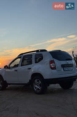 Позашляховик / Кросовер Renault Duster 2017 в  фото 59 Позашляховик / Кросовер Renault Duster 2017 в
