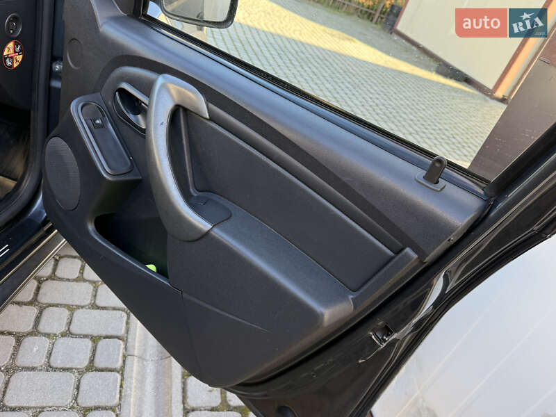 Внедорожник / Кроссовер Renault Duster 2017 в Дрогобыче фото 29 Внедорожник / Кроссовер Renault Duster 2017 в Дрогобыче
