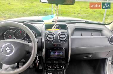 Внедорожник / Кроссовер Renault Duster 2016 в 