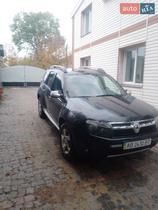 Внедорожник / Кроссовер Renault Duster 2012 в 