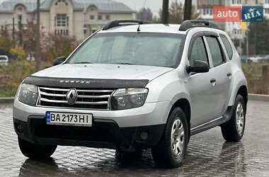 RENAULT DUSTER 2014