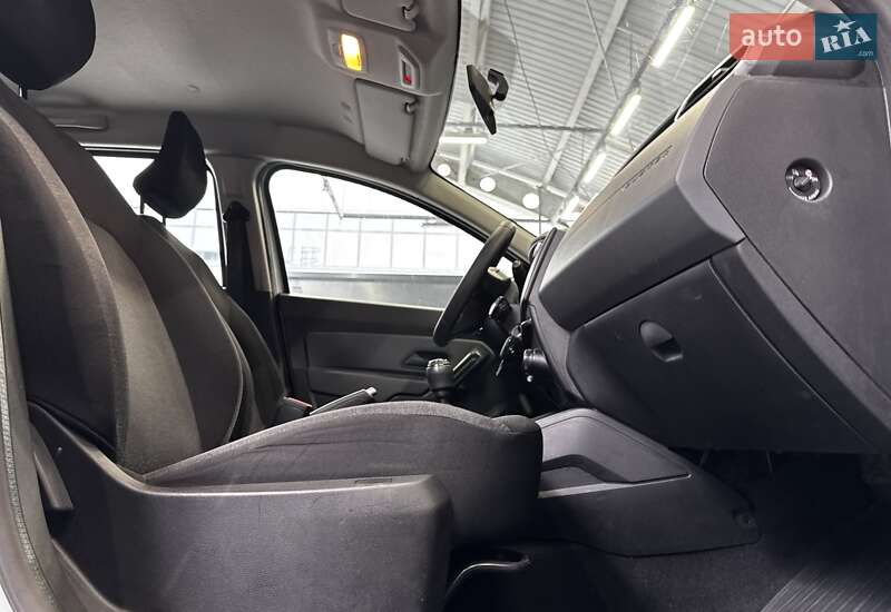 Позашляховик / Кросовер Renault Duster 2021 в Києві фото 33 Позашляховик / Кросовер Renault Duster 2021 в Києві