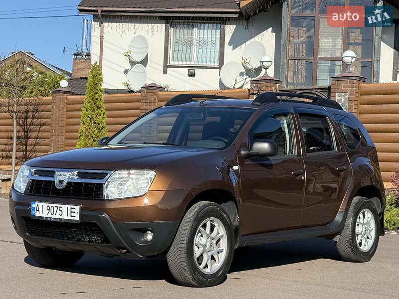 Внедорожник / Кроссовер Renault Duster 2010 в Борисполе фото 8 Внедорожник / Кроссовер Renault Duster 2010 в Борисполе