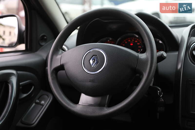 Внедорожник / Кроссовер Renault Duster 2016 в Харькове фото 14 Внедорожник / Кроссовер Renault Duster 2016 в Харькове