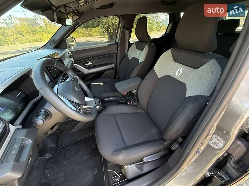 Позашляховик / Кросовер Renault Duster 2025 в Кривому Розі