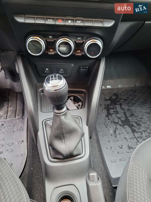 Позашляховик / Кросовер Renault Duster 2023 в Запоріжжі