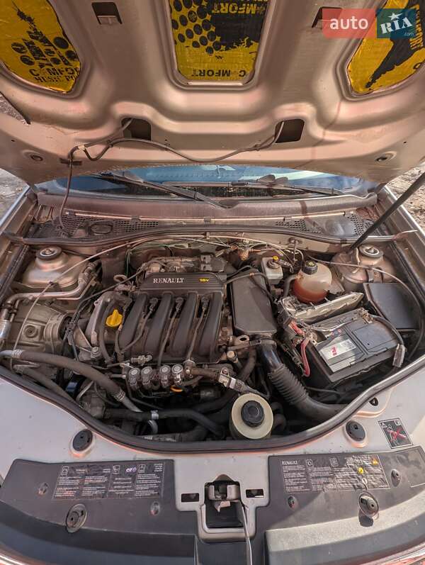 Позашляховик / Кросовер Renault Duster 2010 в Первомайську