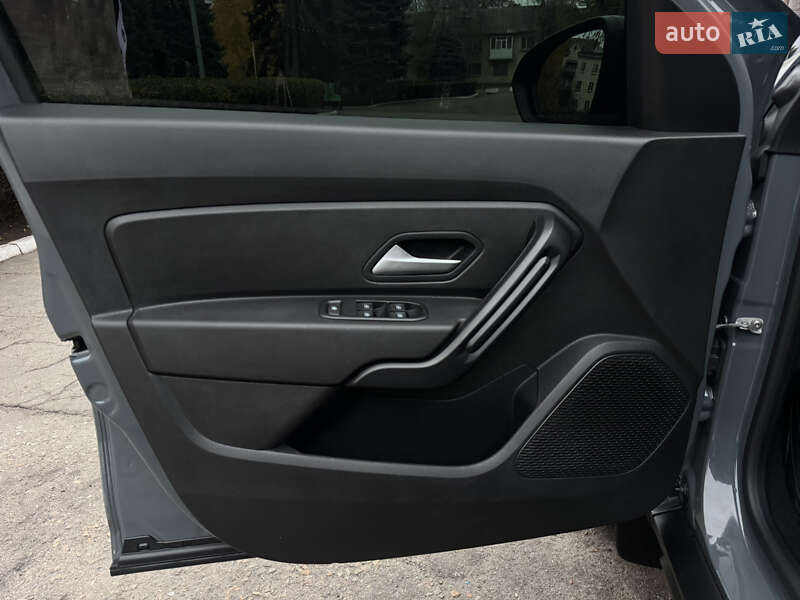 Внедорожник / Кроссовер Renault Duster 2023 в Каменском