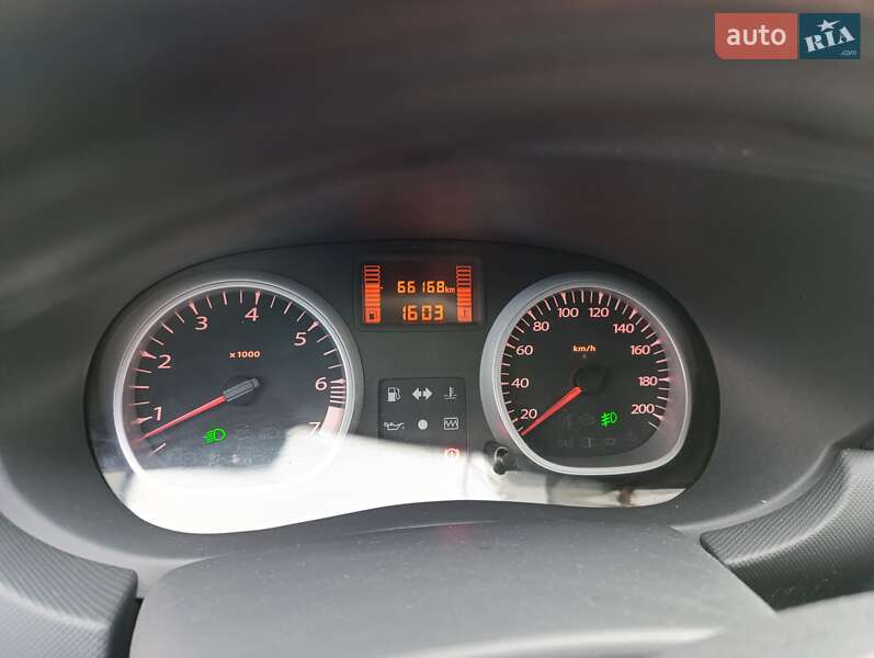 Позашляховик / Кросовер Renault Duster 2012 в Києві фото 11 Позашляховик / Кросовер Renault Duster 2012 в Києві