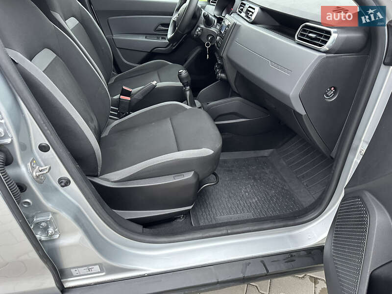 Внедорожник / Кроссовер Renault Duster 2020 в Киеве