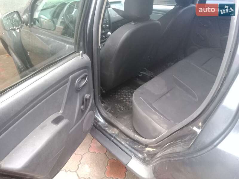 Внедорожник / Кроссовер Renault Duster 2017 в Полонном