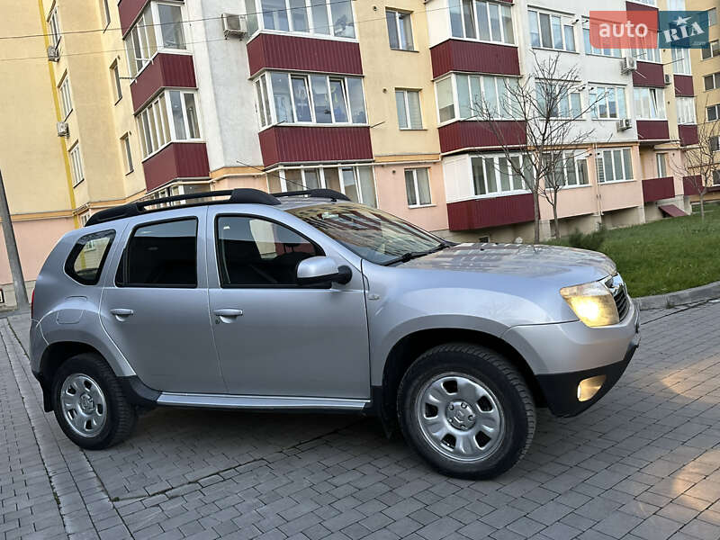 Внедорожник / Кроссовер Renault Duster 2010 в Каменец-Подольском
