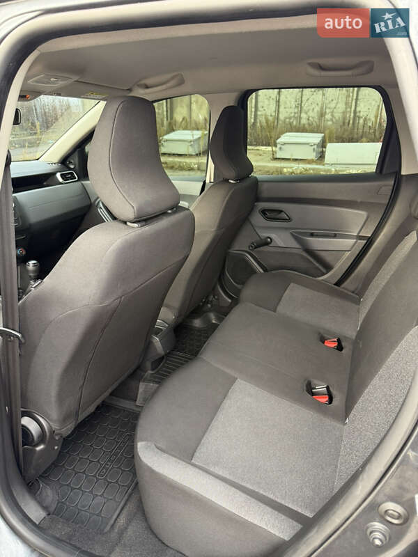 Внедорожник / Кроссовер Renault Duster 2021 в Славянске