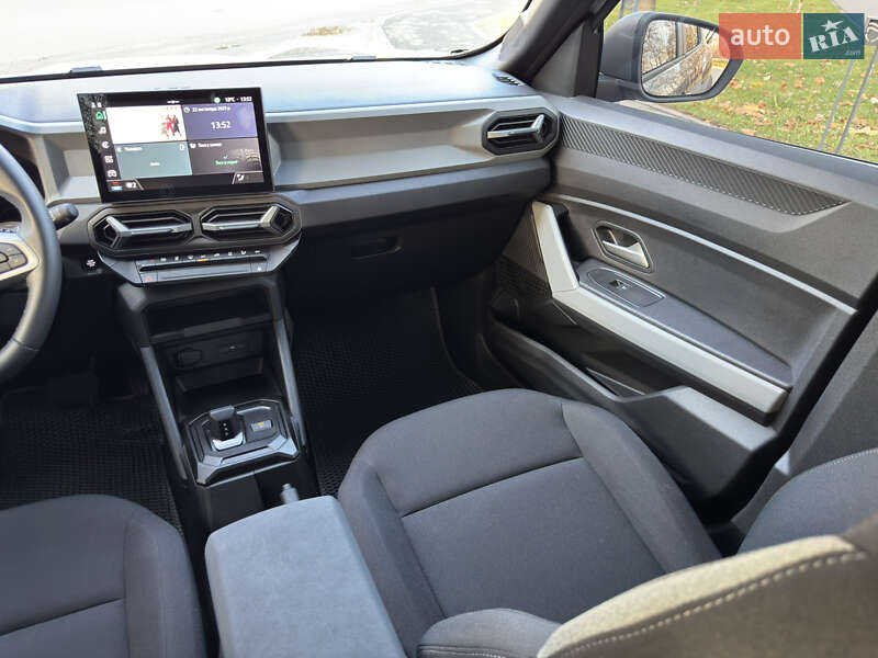 Внедорожник / Кроссовер Renault Duster 2025 в Днепре фото 5 Внедорожник / Кроссовер Renault Duster 2025 в Днепре