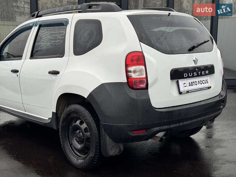 Внедорожник / Кроссовер Renault Duster 2015 в Киеве