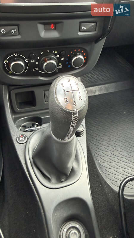 Позашляховик / Кросовер Renault Duster 2017 в Києві