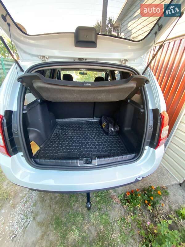 Внедорожник / Кроссовер Renault Duster 2017 в Киеве