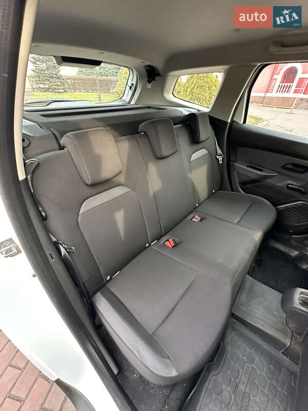 Внедорожник / Кроссовер Renault Duster 2021 в Днепре фото 27 Внедорожник / Кроссовер Renault Duster 2021 в Днепре