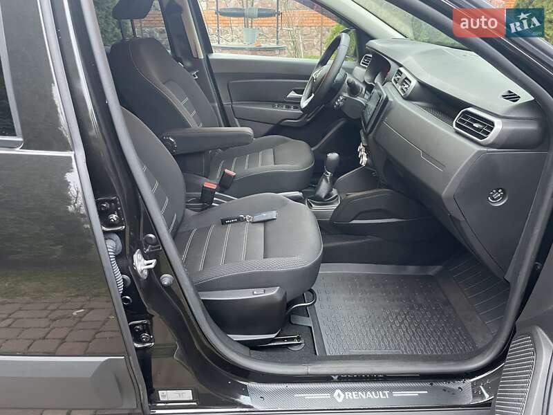 Внедорожник / Кроссовер Renault Duster 2023 в Киеве фото 19 Внедорожник / Кроссовер Renault Duster 2023 в Киеве