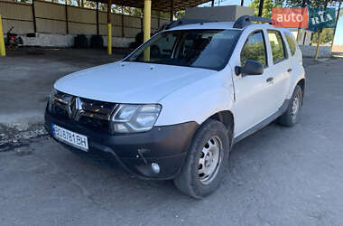 Внедорожник / Кроссовер Renault Duster 2017 в Шумске