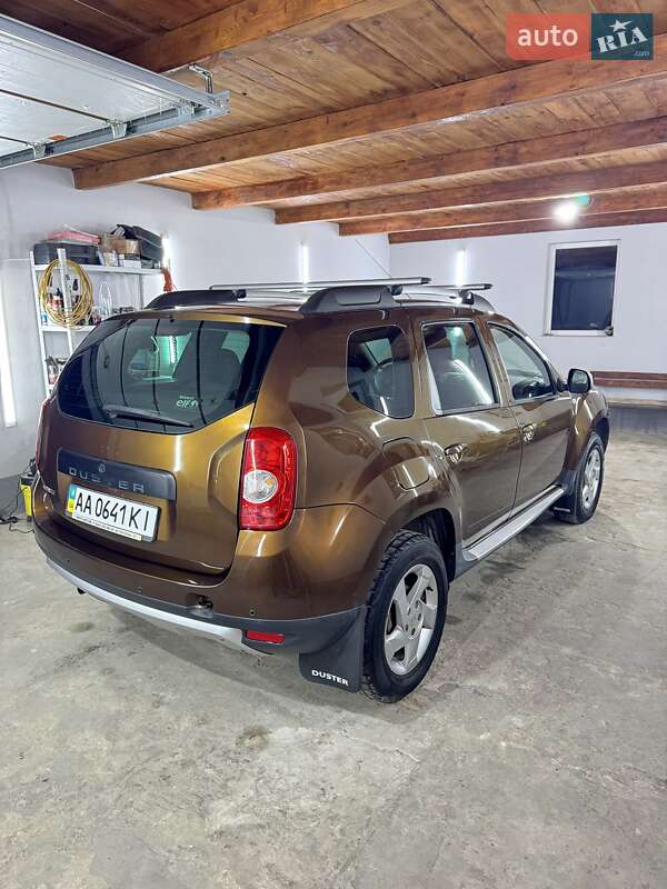 Renault Duster 2010 Renault Duster 2010
