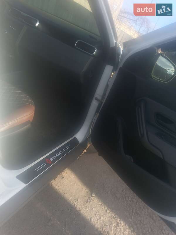 Позашляховик / Кросовер Renault Duster 2018 в Павлограді