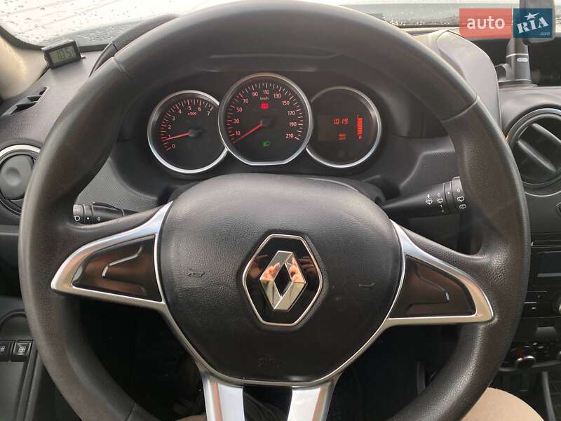 Позашляховик / Кросовер Renault Duster 2017 в Овручі