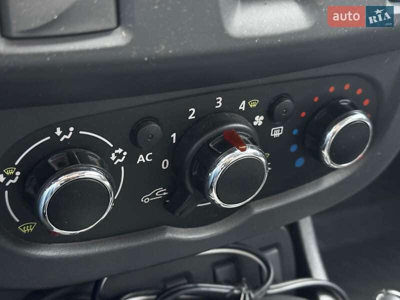 Позашляховик / Кросовер Renault Duster 2014 в Харкові фото 17 Позашляховик / Кросовер Renault Duster 2014 в Харкові