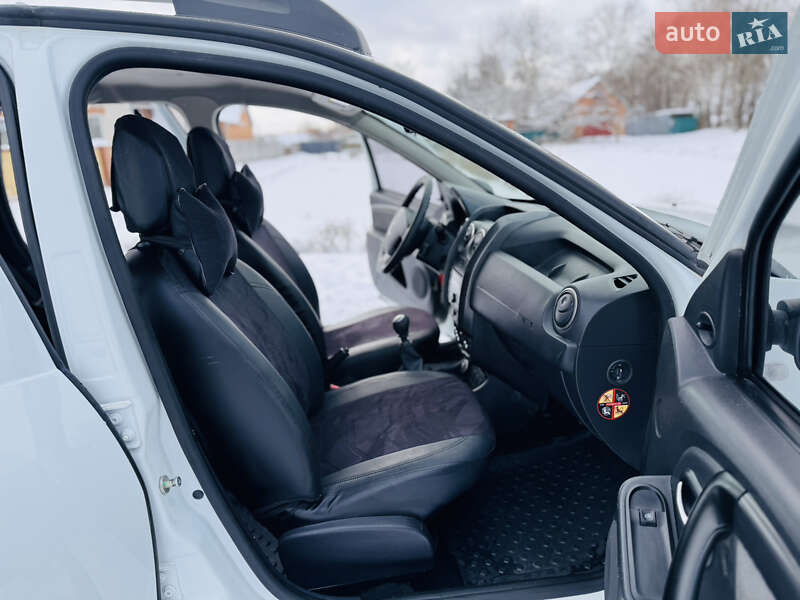 Внедорожник / Кроссовер Renault Duster 2016 в Лохвице