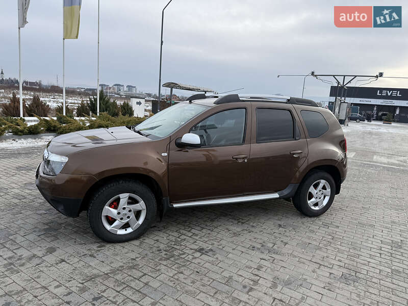 Внедорожник / Кроссовер Renault Duster 2010 в Хусте фото 2 Внедорожник / Кроссовер Renault Duster 2010 в Хусте