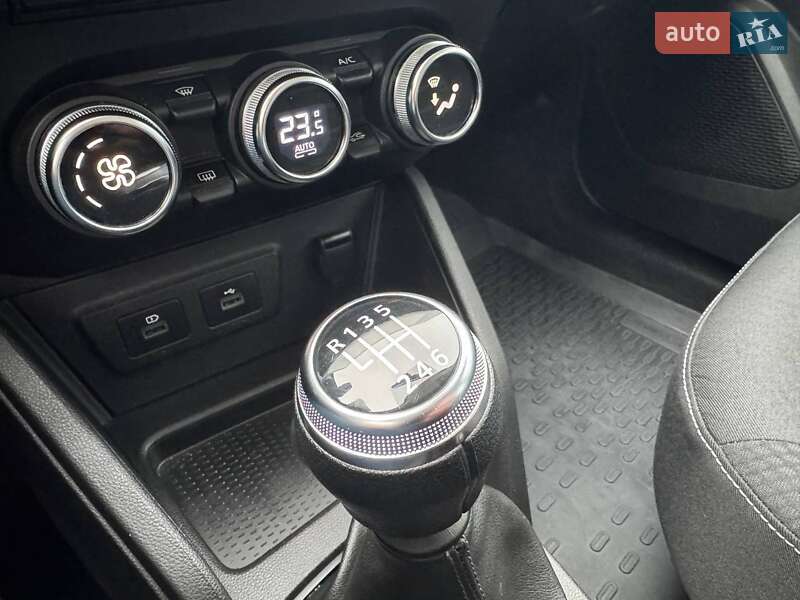 Позашляховик / Кросовер Renault Duster 2024 в Івано-Франківську