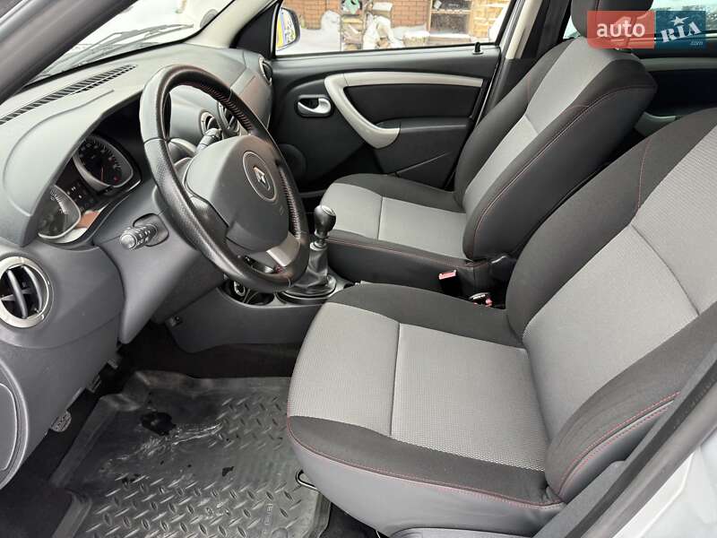 Внедорожник / Кроссовер Renault Duster 2013 в Виннице фото 57 Внедорожник / Кроссовер Renault Duster 2013 в Виннице