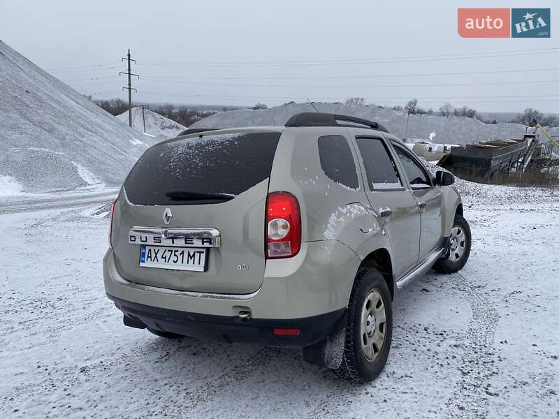 Внедорожник / Кроссовер Renault Duster 2014 в Харькове