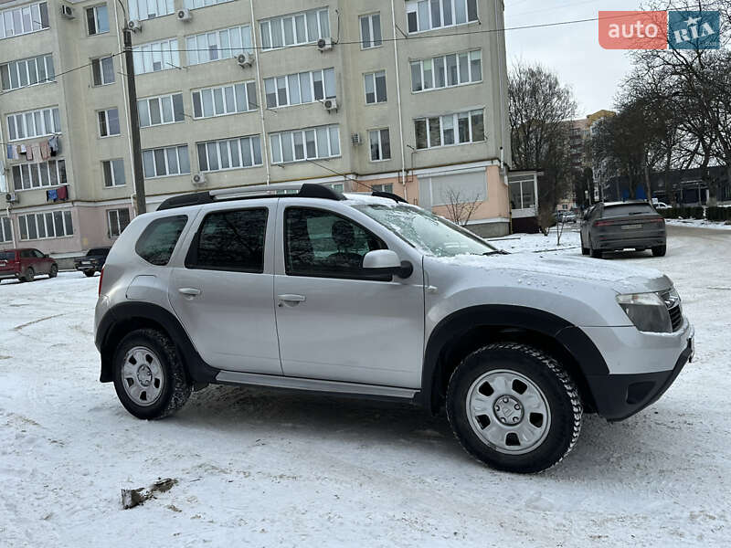 Внедорожник / Кроссовер Renault Duster 2010 в Каменец-Подольском
