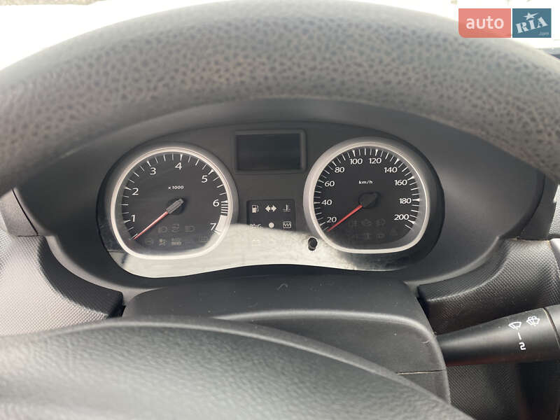 Внедорожник / Кроссовер Renault Duster 2011 в Славутиче фото 39 Внедорожник / Кроссовер Renault Duster 2011 в Славутиче