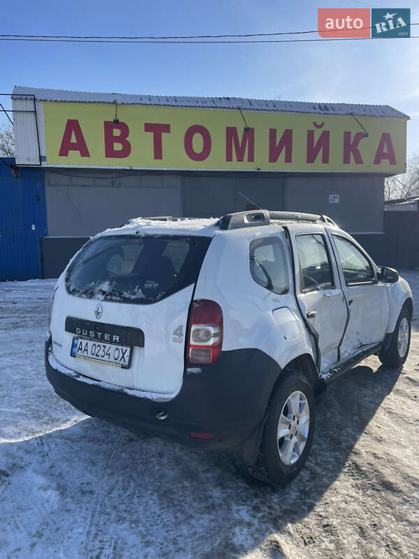 Внедорожник / Кроссовер Renault Duster 2015 в Киеве