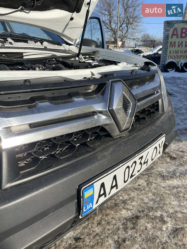 Внедорожник / Кроссовер Renault Duster 2015 в Киеве