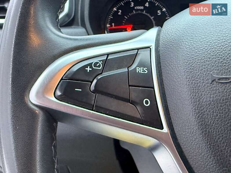 Внедорожник / Кроссовер Renault Duster 2020 в Киеве фото 30 Внедорожник / Кроссовер Renault Duster 2020 в Киеве