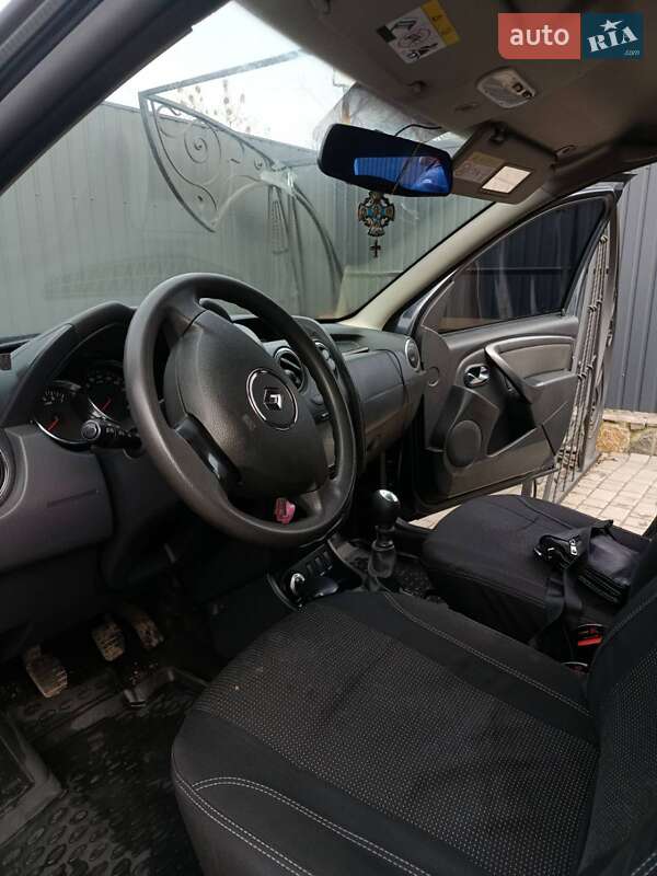 Внедорожник / Кроссовер Renault Duster 2016 в Первомайске