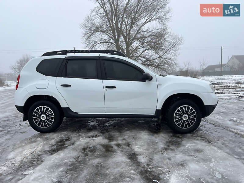 Позашляховик / Кросовер Renault Duster 2017 в Карлівці