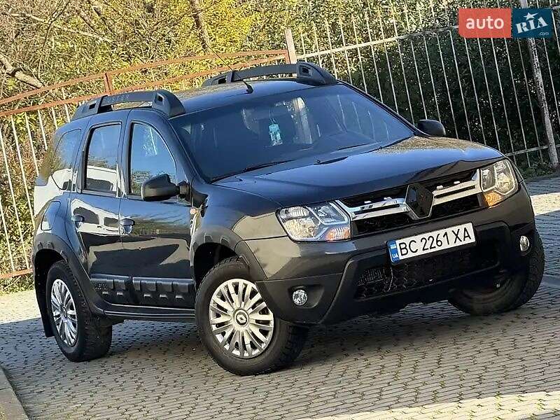 Позашляховик / Кросовер Renault Duster 2017 в Івано-Франківську