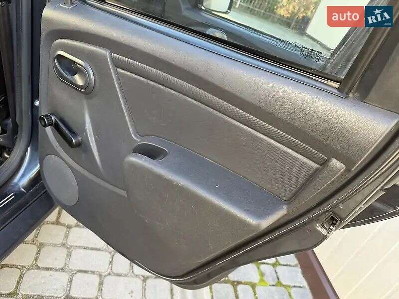 Позашляховик / Кросовер Renault Duster 2017 в Івано-Франківську