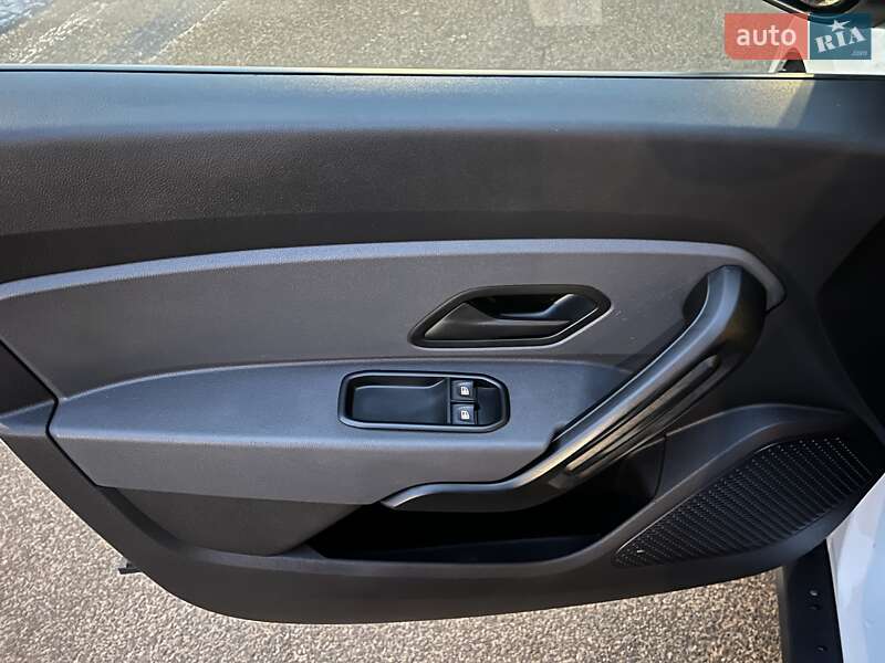 Позашляховик / Кросовер Renault Duster 2020 в Києві